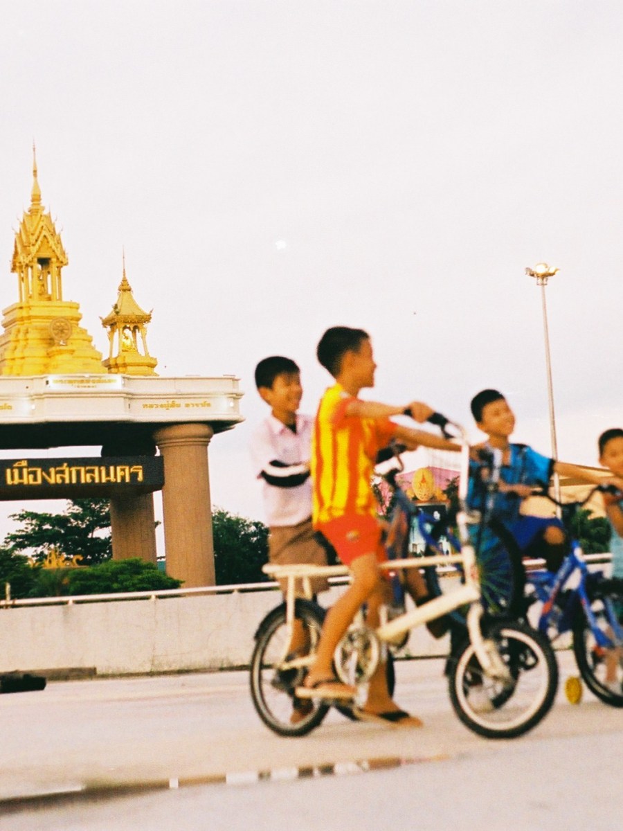 Sakonnakhon 2557